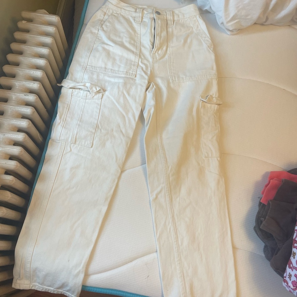 PacSun white cargo pants
